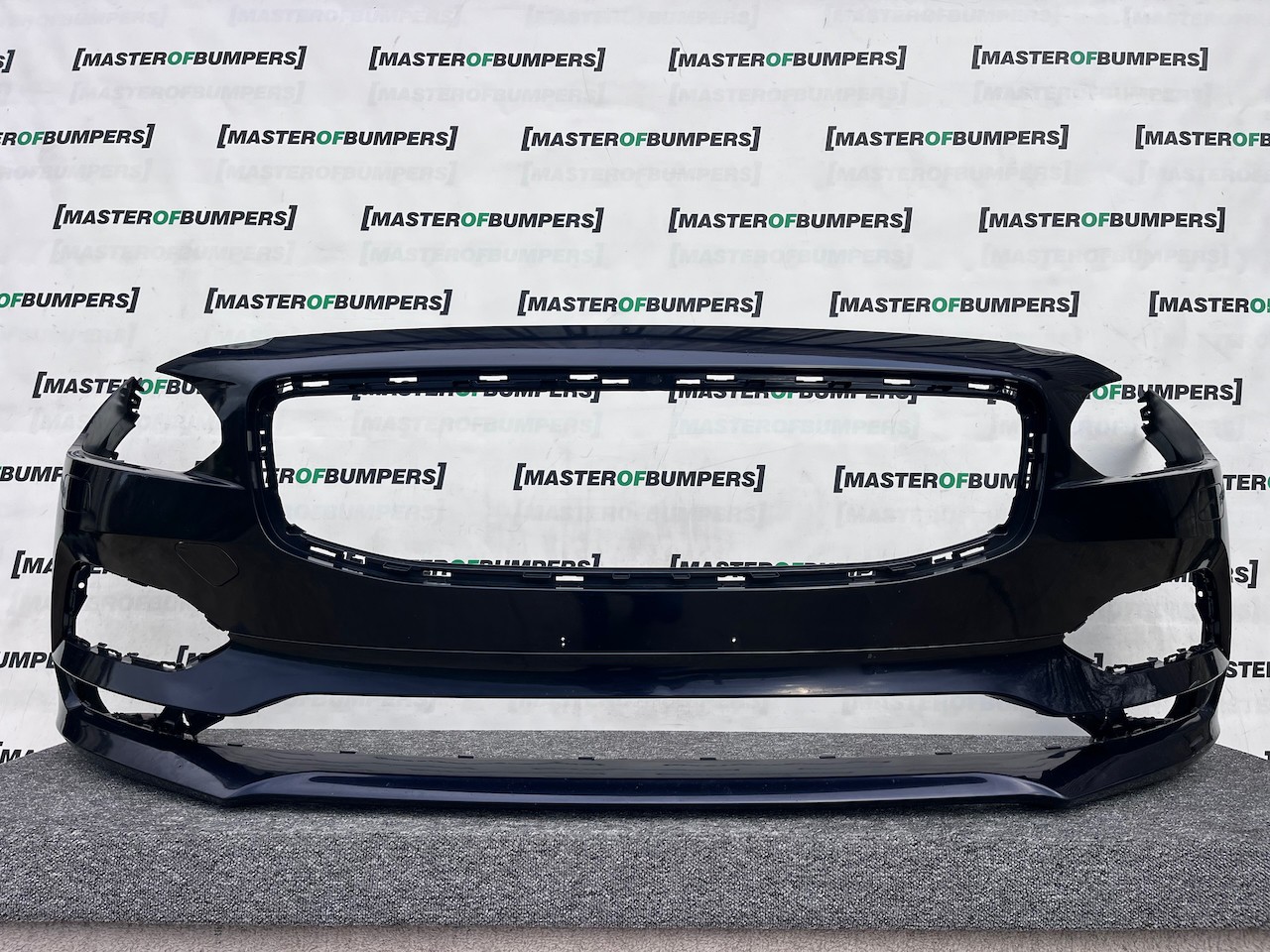 Volvo V90 S90 Momentum Saloon Estate 2016-2020 Front Bumper Genuine [n381]