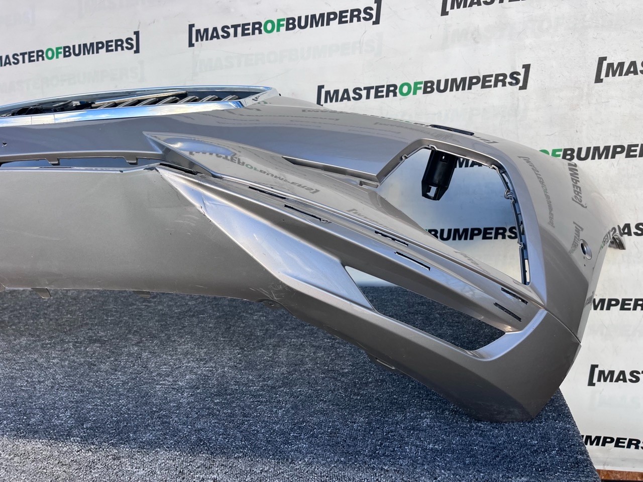 Vovlo Xc60 Inscription Mk2 Facelift 2021-2025 Front Bumper 6 Pdc Genuine [n385]