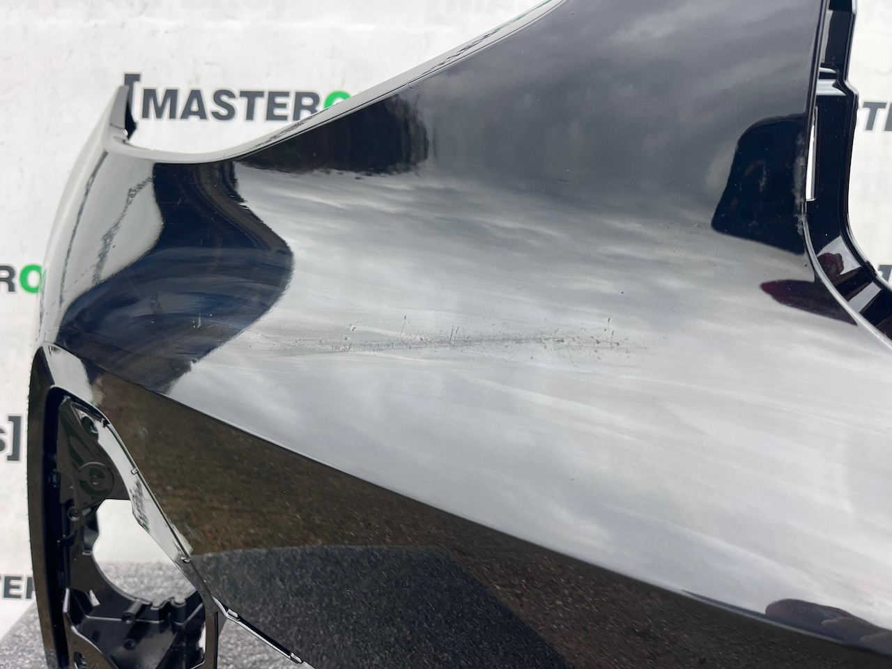 Volvo Xc40 Ultimate Phev Hybrid Lift 2022-on Front Bumper 4 Pdc Genuine [n388]