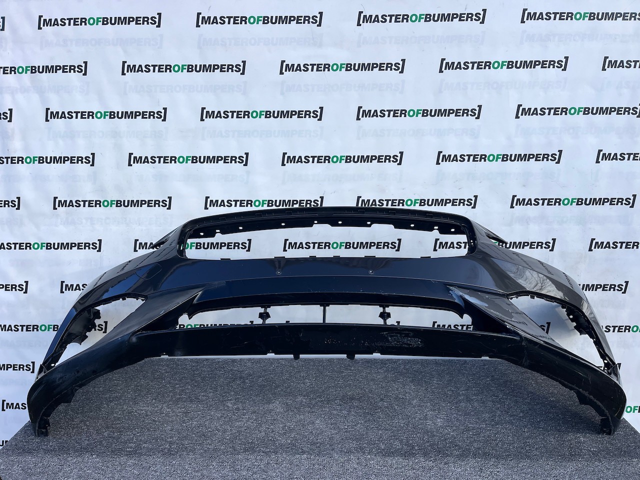 Volvo V90 S90 R Design Saloon Estate 2016-2020 Front Bumper 4 Pdc Genuine [n398]
