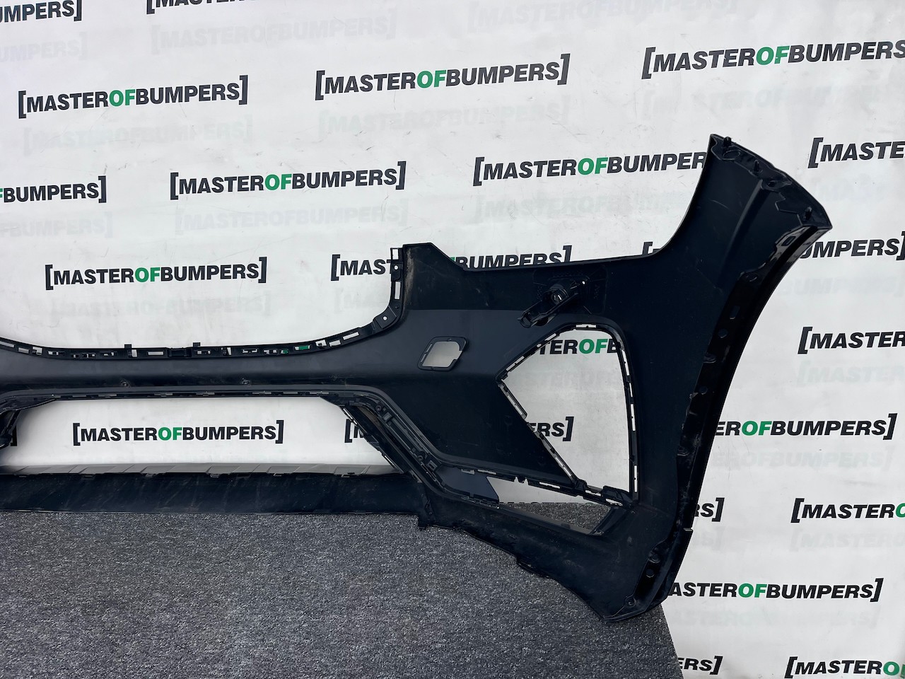 Volvo Xc60 R Design Mk2 Lift 2021-2024 Front Bumper 6 Pdc + Jets Genuine [n404]