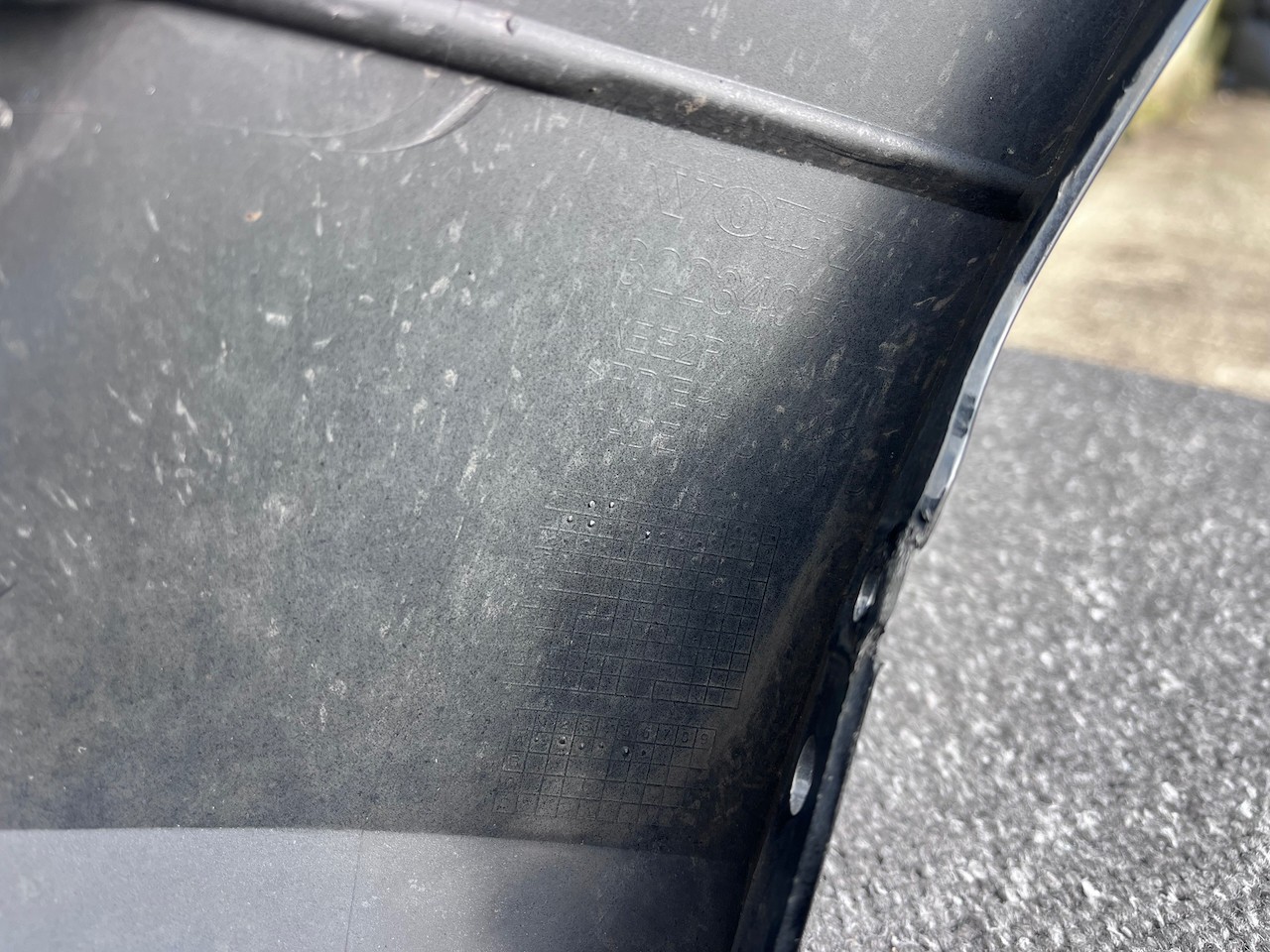 Volvo Xc60 R Design Mk2 Lift 2021-2024 Front Bumper 6 Pdc + Jets Genuine [n404]