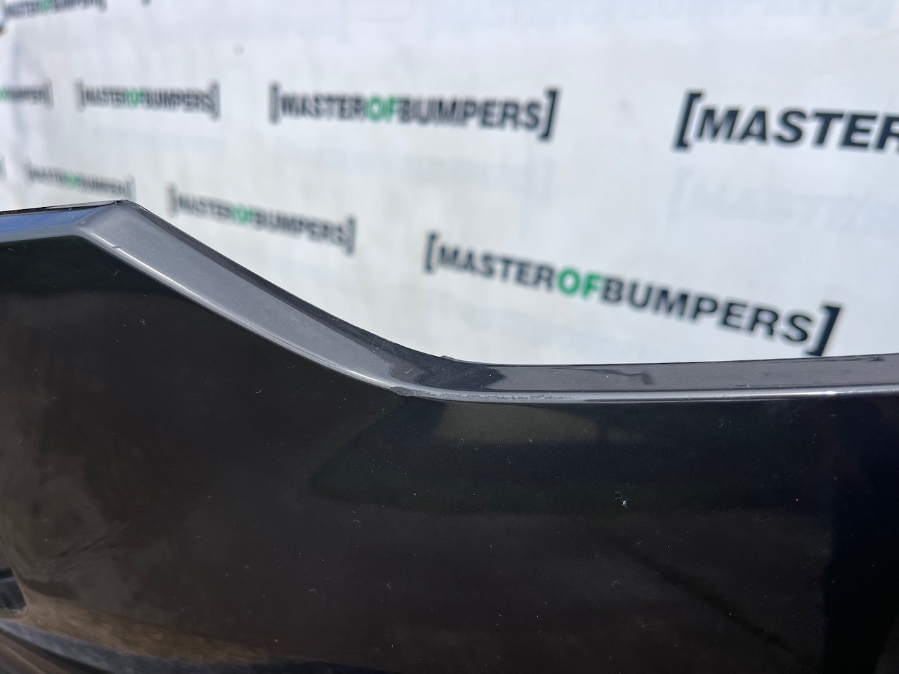 Volvo Xc60 R Design Suv Lift 2021-2024 Front Bumper 6 Pdc Genuine [n408]