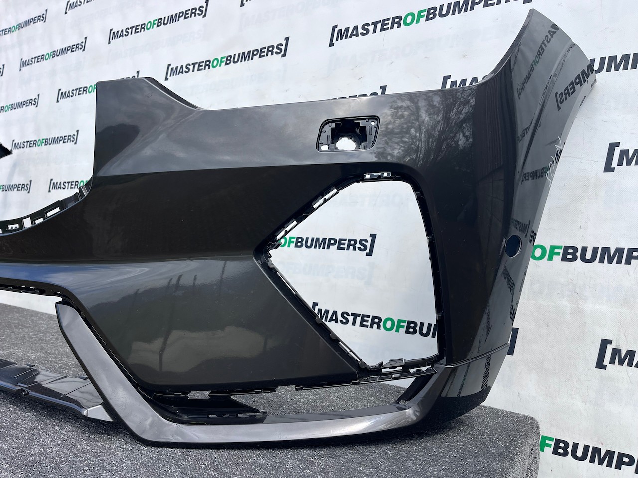 Volvo Xc60 R Design Suv Lift 2021-2024 Front Bumper 6 Pdc Genuine [n408]