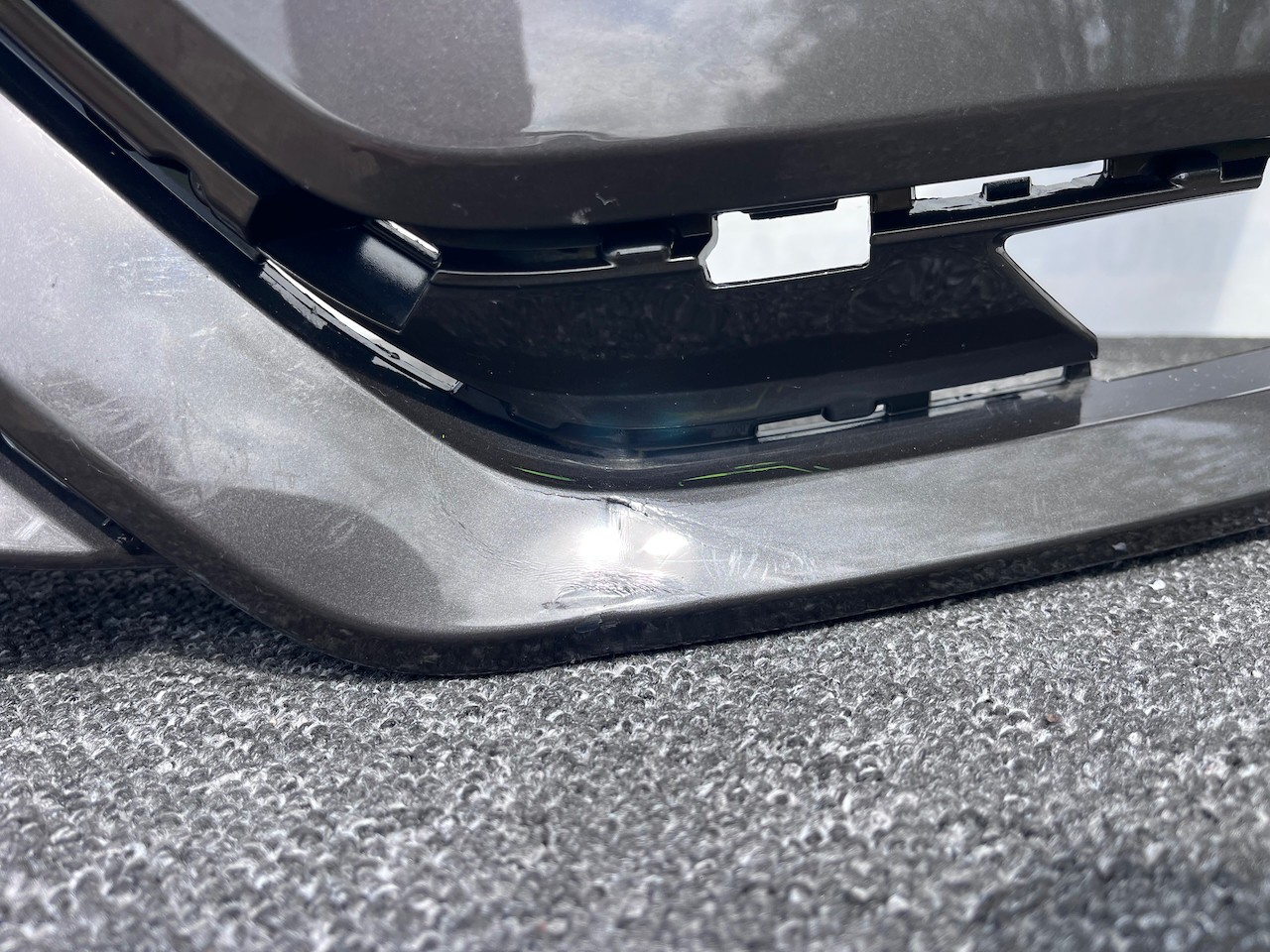 Volvo Xc60 R Design Suv Lift 2021-2024 Front Bumper 6 Pdc Genuine [n408]