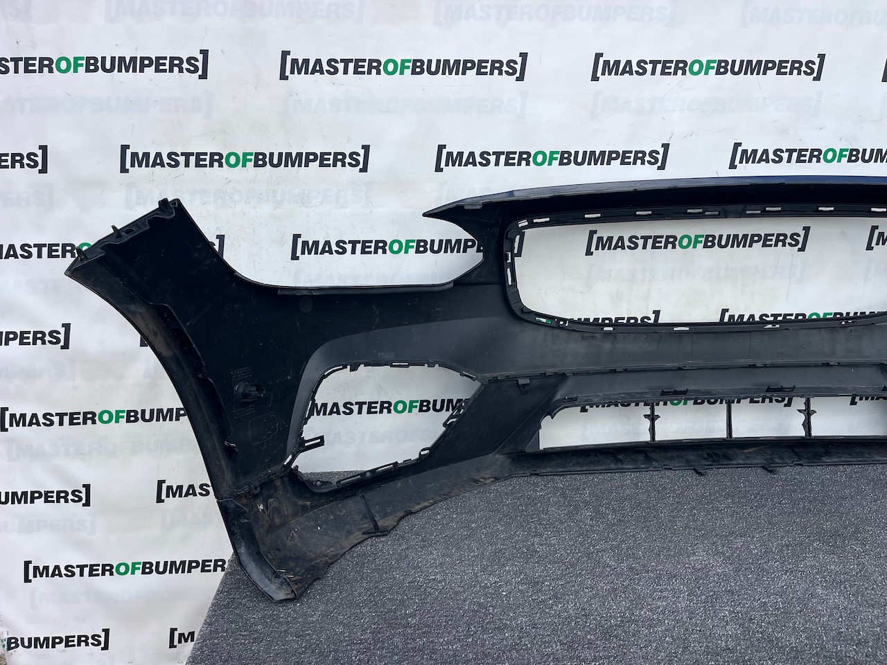 Volvo V90 S90 R Design Saloon Estate 2016-2020 Front Bumper 6 Pdc Genuine [n414]