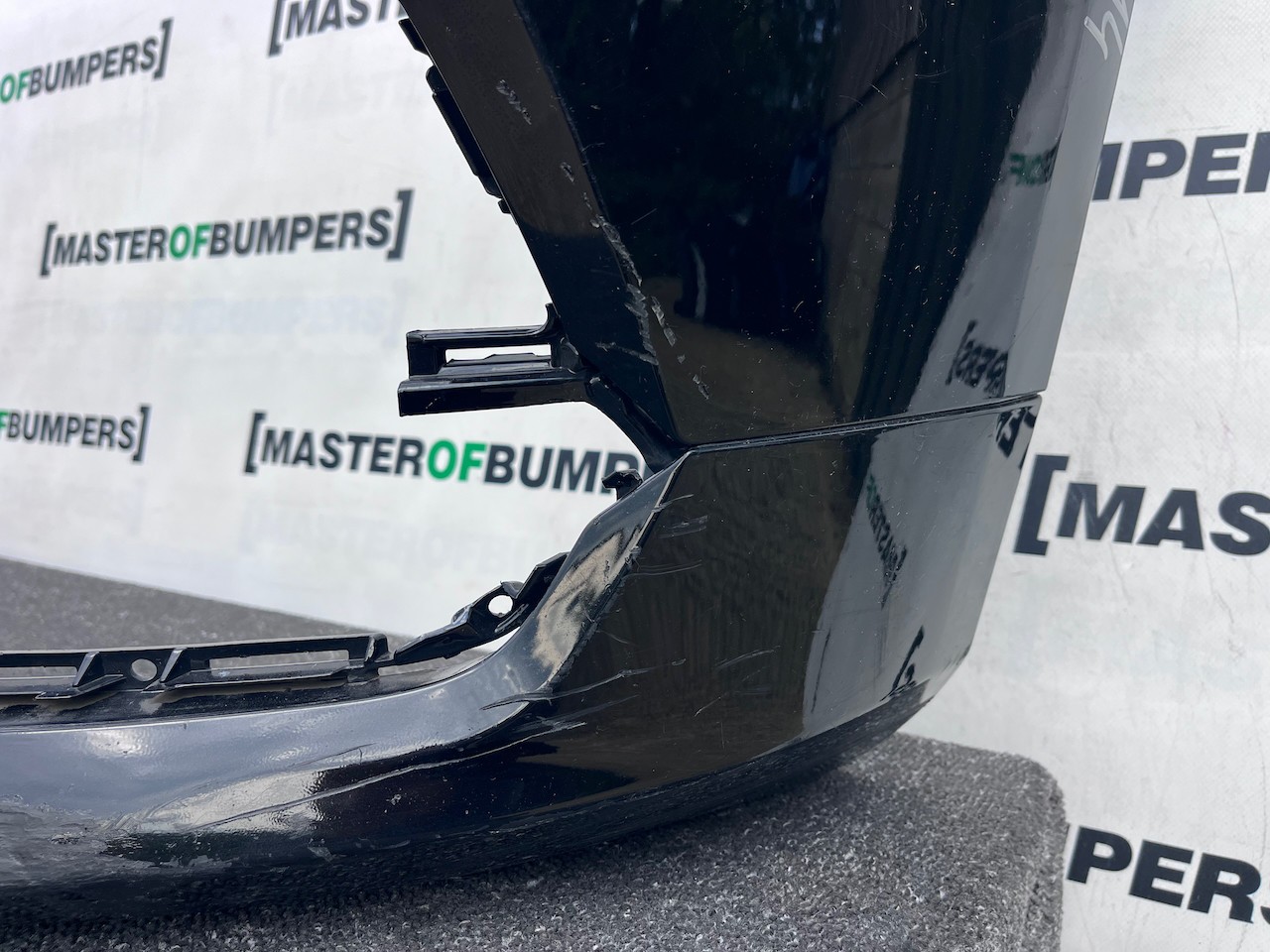 Volvo V90 S90 R Design Saloon Estate 2016-2020 Front Bumper 6 Pdc Genuine [n414]