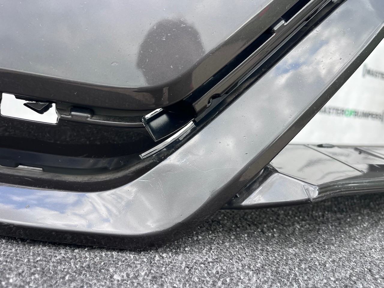 Volvo Xc60 R Design Mk2 Lift 2021-2024 Front Bumper 6 Pdc No Jets Genuine [n421]