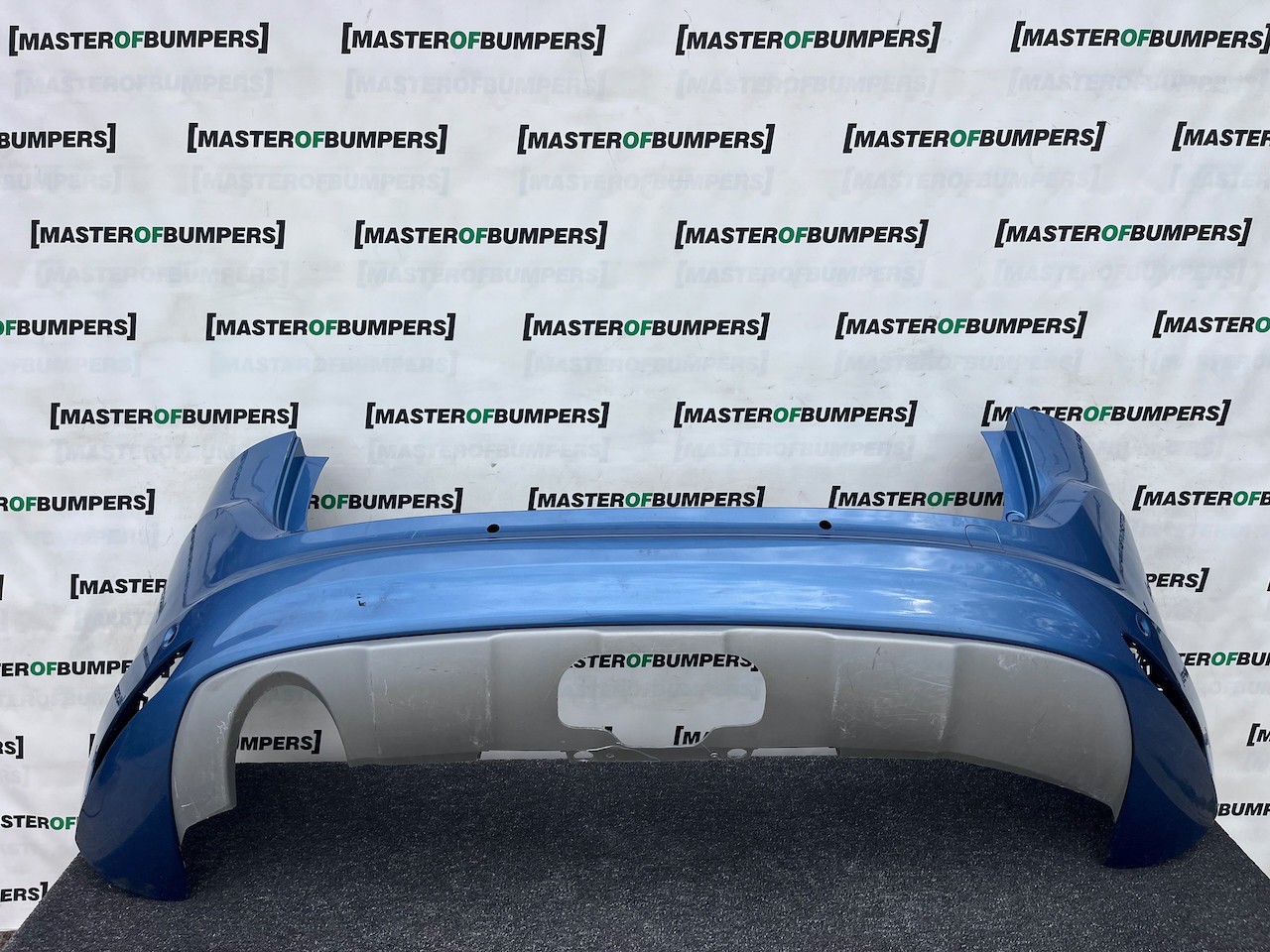 Volvo Xc60 Lux Mk1 Lift 2013-2016 Rear Bumper 4 Pdc Genuine [n429]
