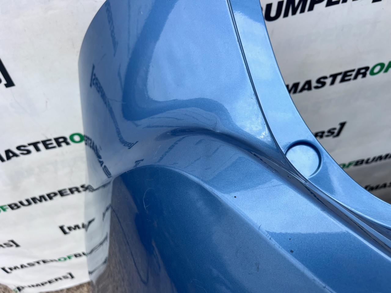 Volvo Xc60 Lux Mk1 Lift 2013-2016 Rear Bumper 4 Pdc Genuine [n429]