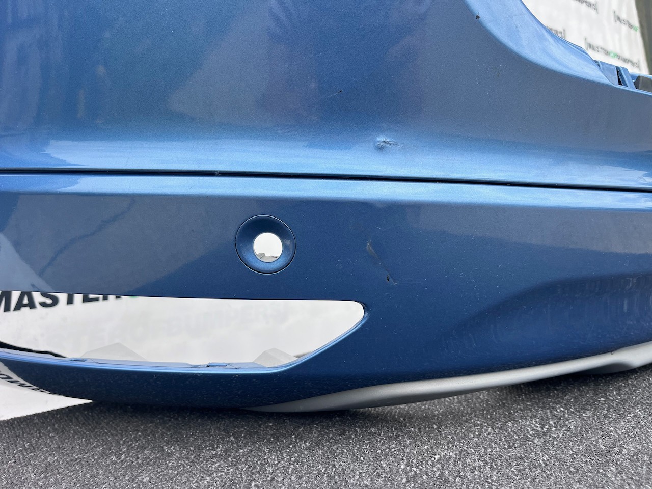 Volvo Xc60 Lux Mk1 Lift 2013-2016 Rear Bumper 4 Pdc Genuine [n429]