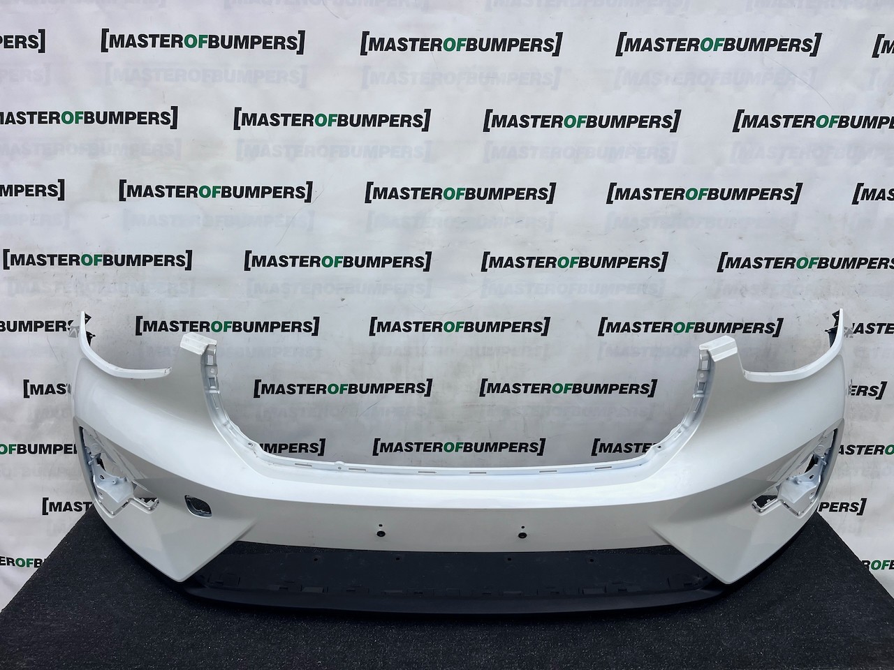 Volvo Xc40 Momentum Phev Mk1 Lift 2023-2026 Front Bumper 6 Pdc Genuine [n436]