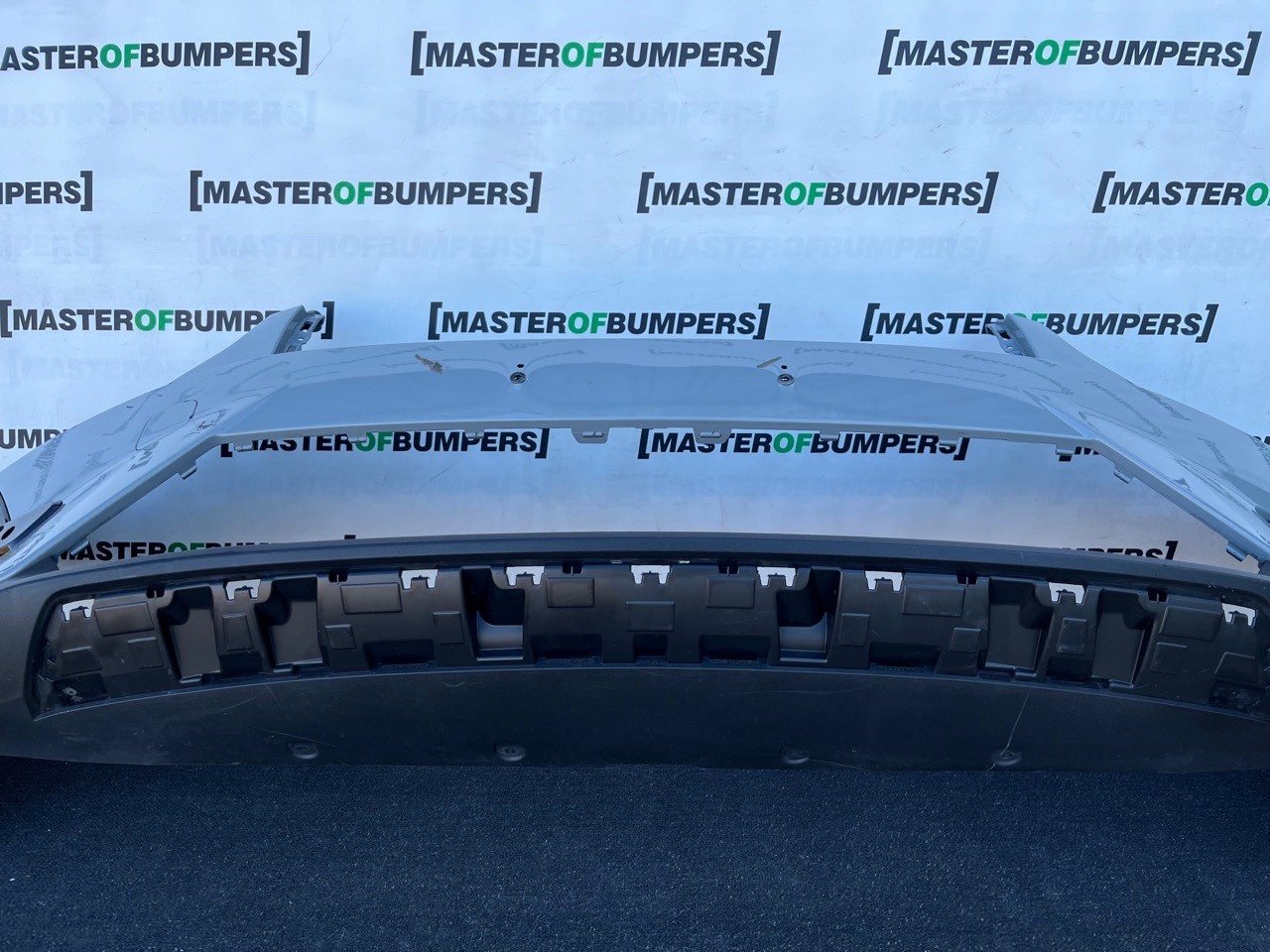 Volvo Xc40 Ultimate Phev Hybrid Facelift 2022-2027 Front Bumper Genuine [n439]