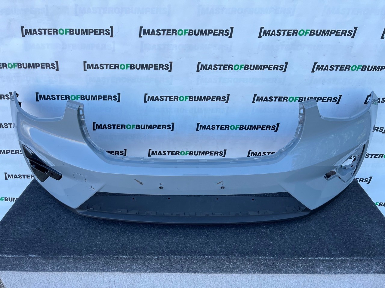Volvo Xc40 Ultimate Phev Hybrid Facelift 2022-2027 Front Bumper Genuine [n439]