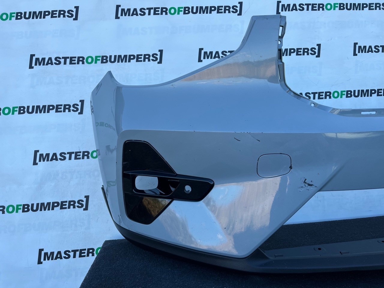 Volvo Xc40 Ultimate Phev Hybrid Facelift 2022-2027 Front Bumper Genuine [n439]
