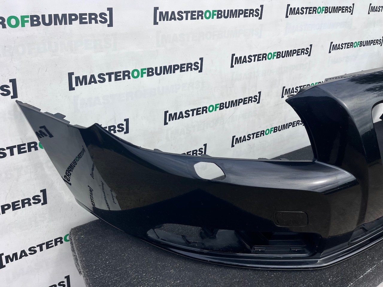 Volvo V70 Sport Bussines Estate 2007-2012 Front Bumper Genuine [n440]