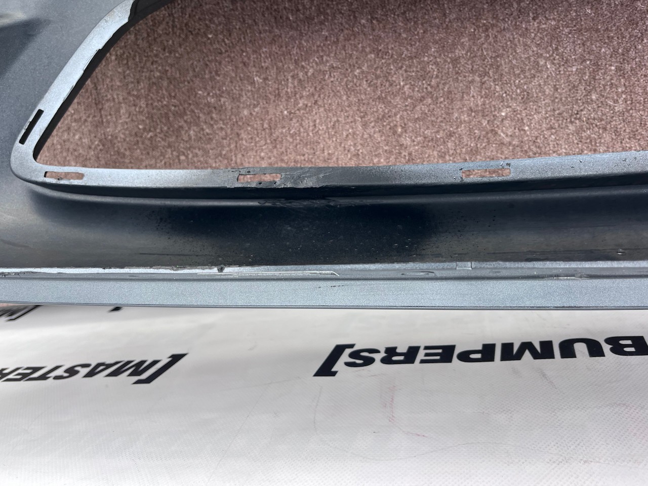 Volvo V40 R Design Hatchbac 2012-2018 Front Bumper No Pdc No Jets Genuine [n449]