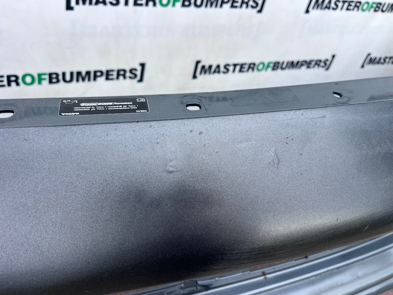 Volvo V40 R Design Hatchbac 2012-2018 Front Bumper No Pdc No Jets Genuine [n449]