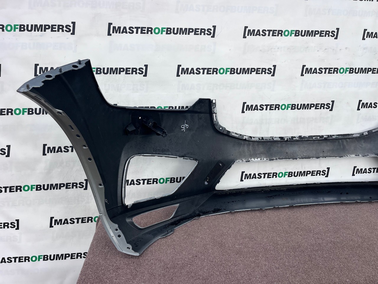 Volvo Xc60 R Design Suv 2017-2020 Front Bumper 4 Pdc + Jets Genuine [n451]
