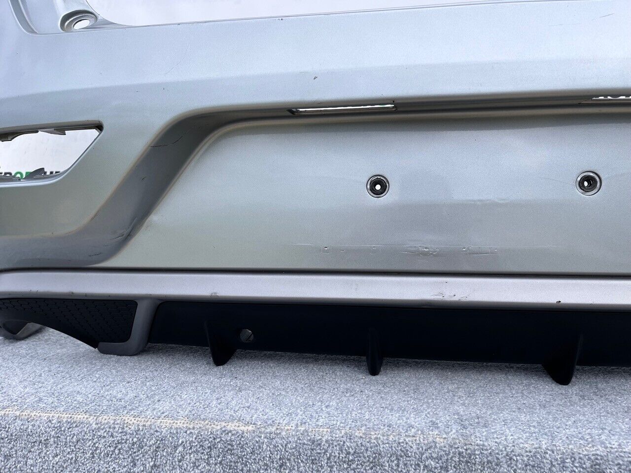 Volvo V40 R Design 2012-2019 Rear Bumper Grey 4 Pdc Genuine [n56]