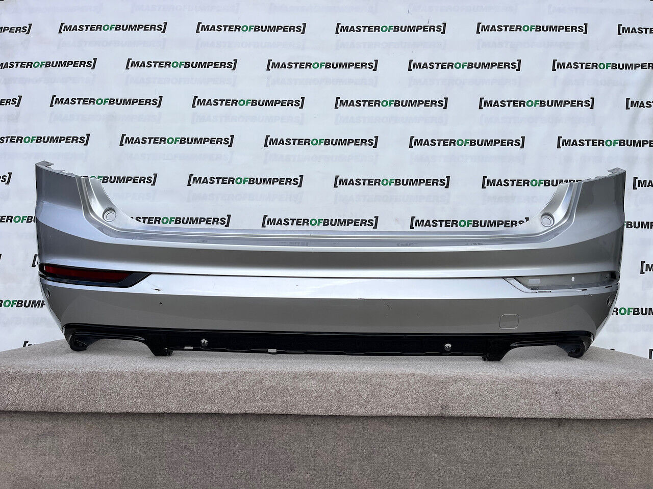 Volvo Xc90 R Design Suv 2015-2022 Rear Bumper 4 Pdc Genuine [n285]