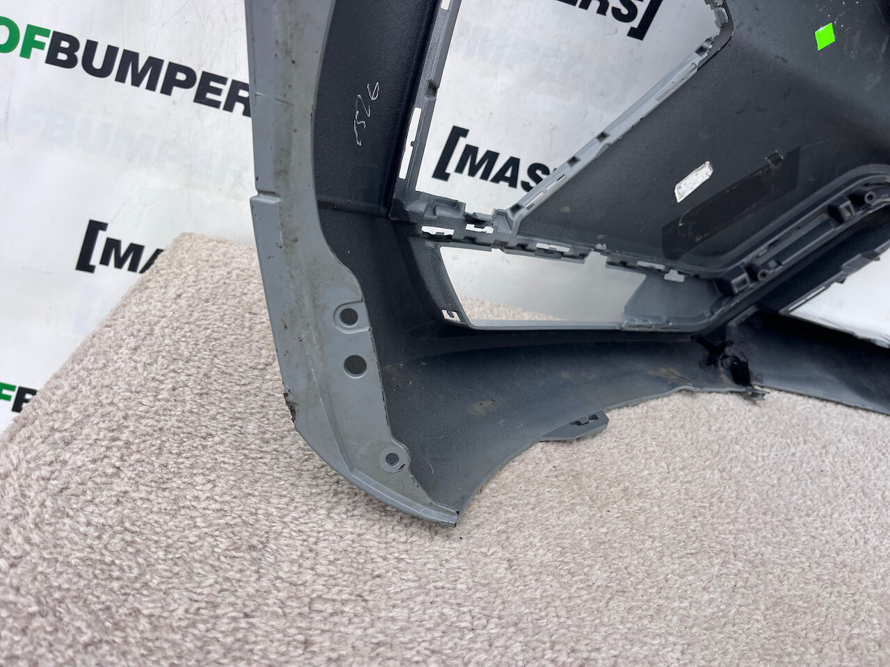 Volvo Xc60 R Design Suv Lift 2021-2024 Front Bumper 6 Pdc +jets Genuine [n365]