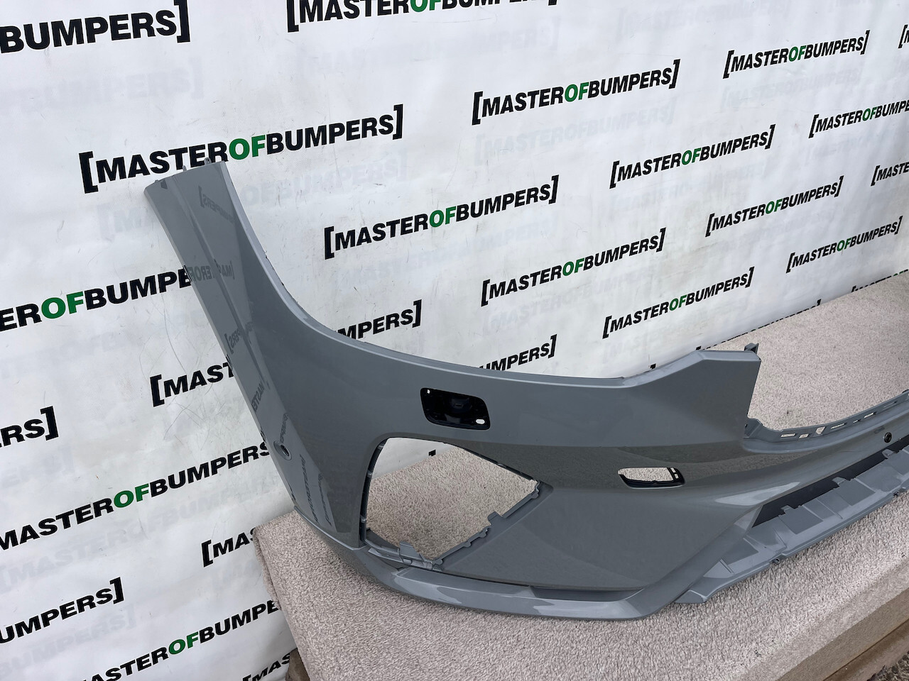 Volvo Xc60 R Design Suv Lift 2021-2024 Front Bumper 6 Pdc +jets Genuine [n365]