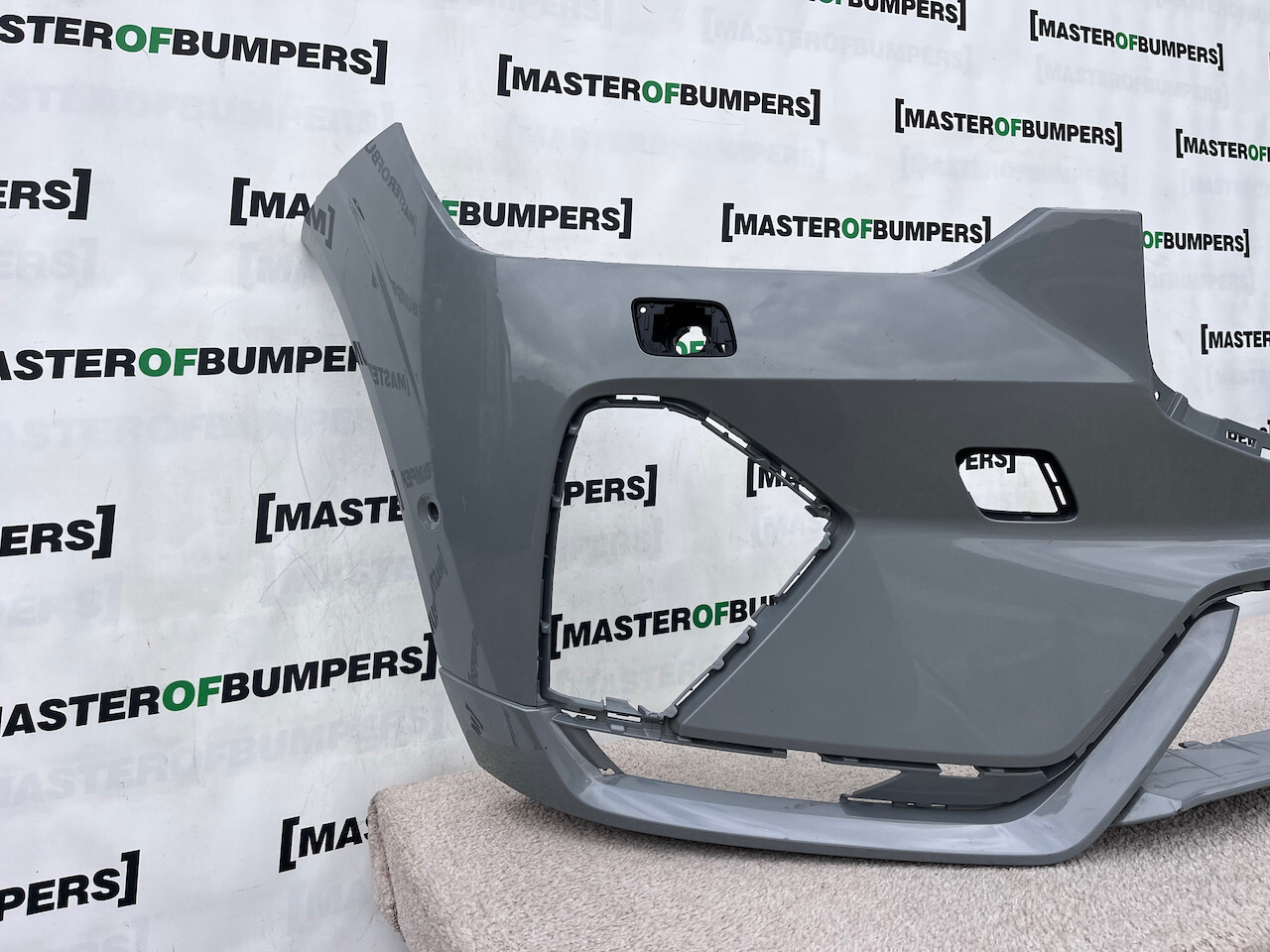 Volvo Xc60 R Design Suv Lift 2021-2024 Front Bumper 6 Pdc +jets Genuine [n365]