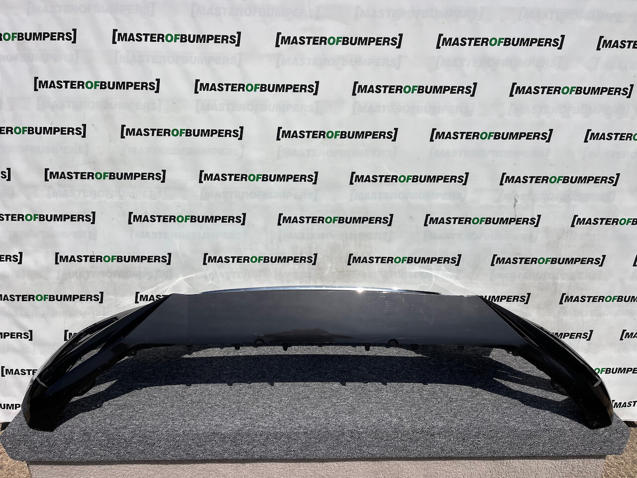 Volvo Xc60 Inscription D4 T5 2021-2024 Front Bumper 6 Pdc +jets Genuine [n325]