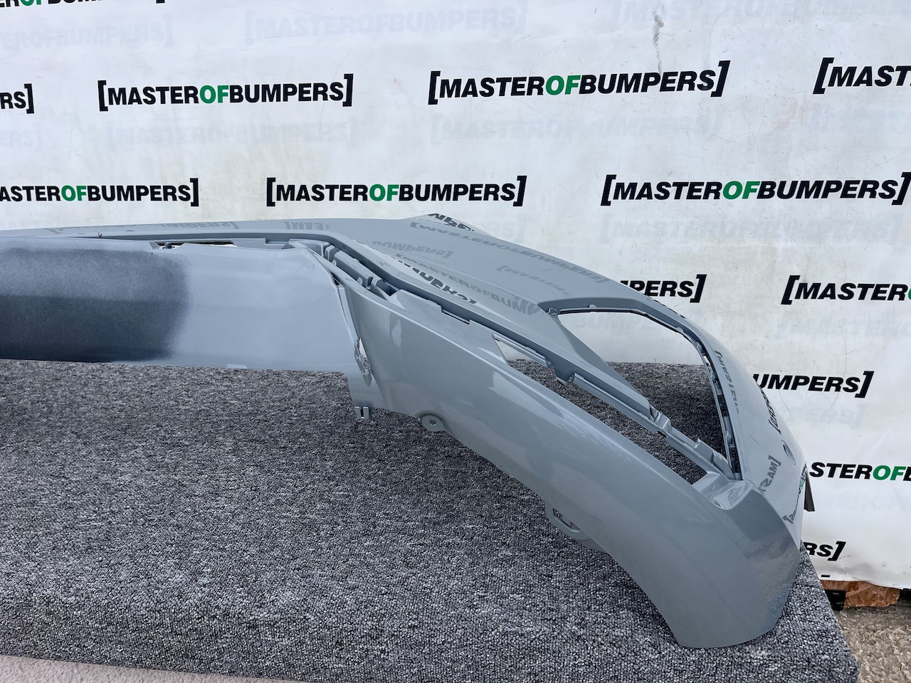 Volvo Xc60 R Design Suv Lift 2021-2024 Front Bumper 6 Pdc Genuine [n374]