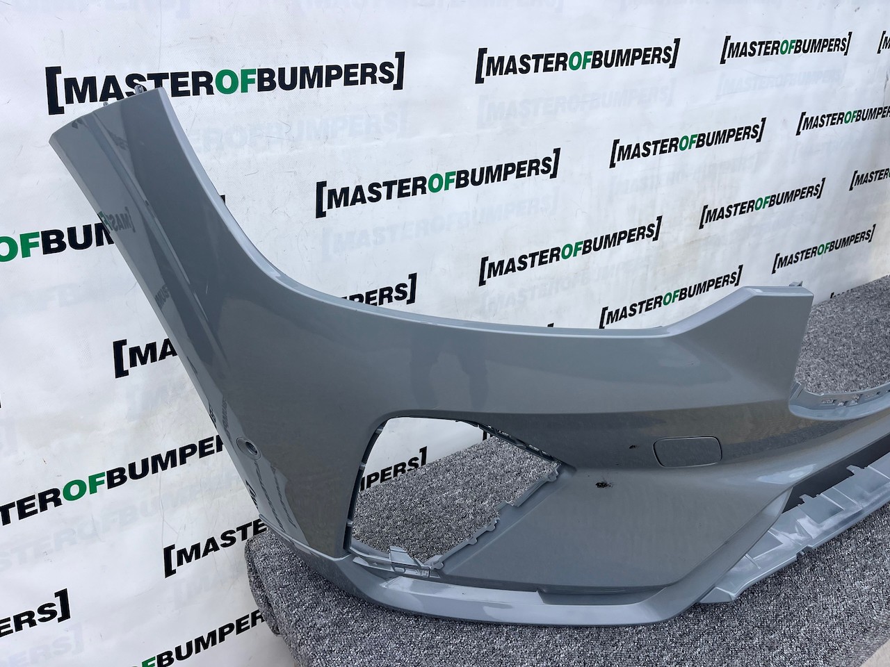 Volvo Xc60 R Design Suv Lift 2021-2024 Front Bumper 6 Pdc Genuine [n374]