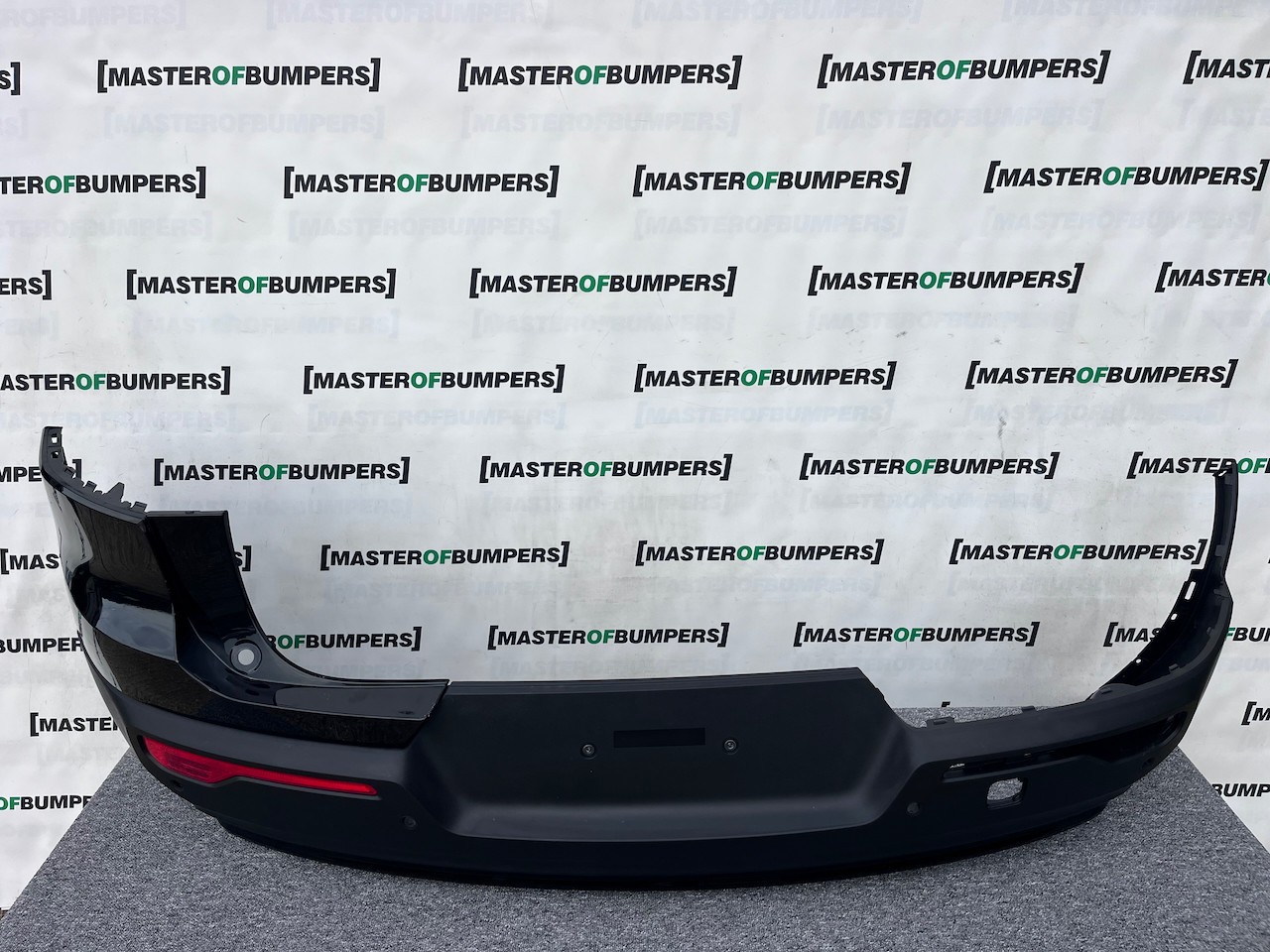 Volvo Xc40 R Design Suv 2018-2024 Rear Bumper Black 4 Pdc Genuine [n376]