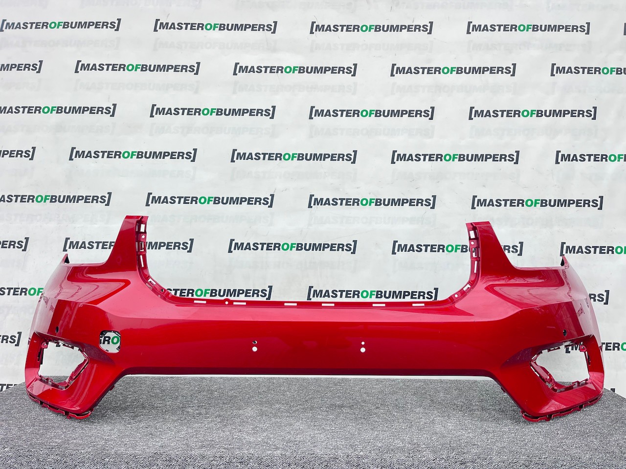 Volvo Xc40 R-design Suv 2018-2022 Front Bumper 4 Pdc No Jets Genuine [n387]