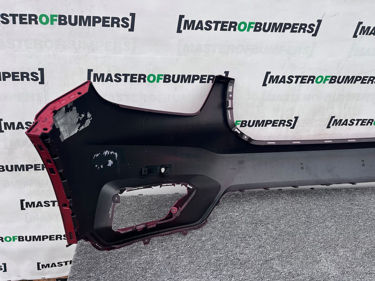 Volvo Xc40 R-design Suv 2018-2022 Front Bumper 4 Pdc No Jets Genuine [n387]