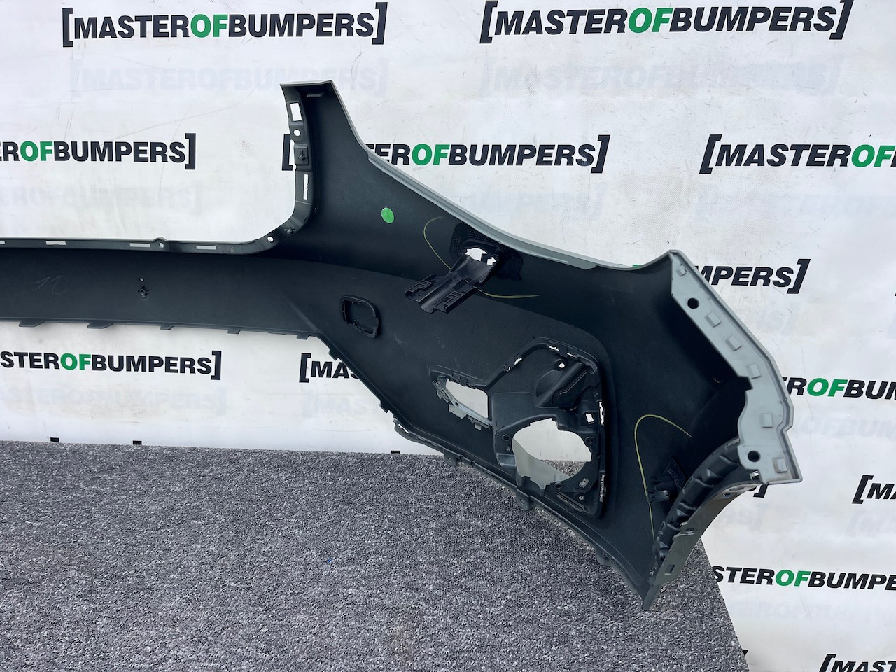 Volvo Xc40 Ultimate Phev Hybrid Lift 2022-on Front Bumper 6 Pdc Genuine [n394]