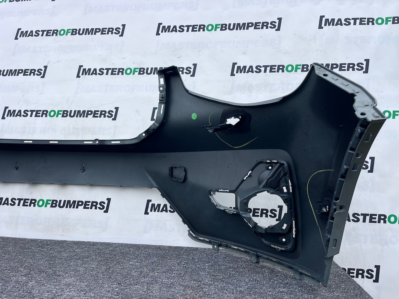 Volvo Xc40 Ultimate Phev Hybrid Lift 2022-on Front Bumper 6 Pdc Genuine [n394]