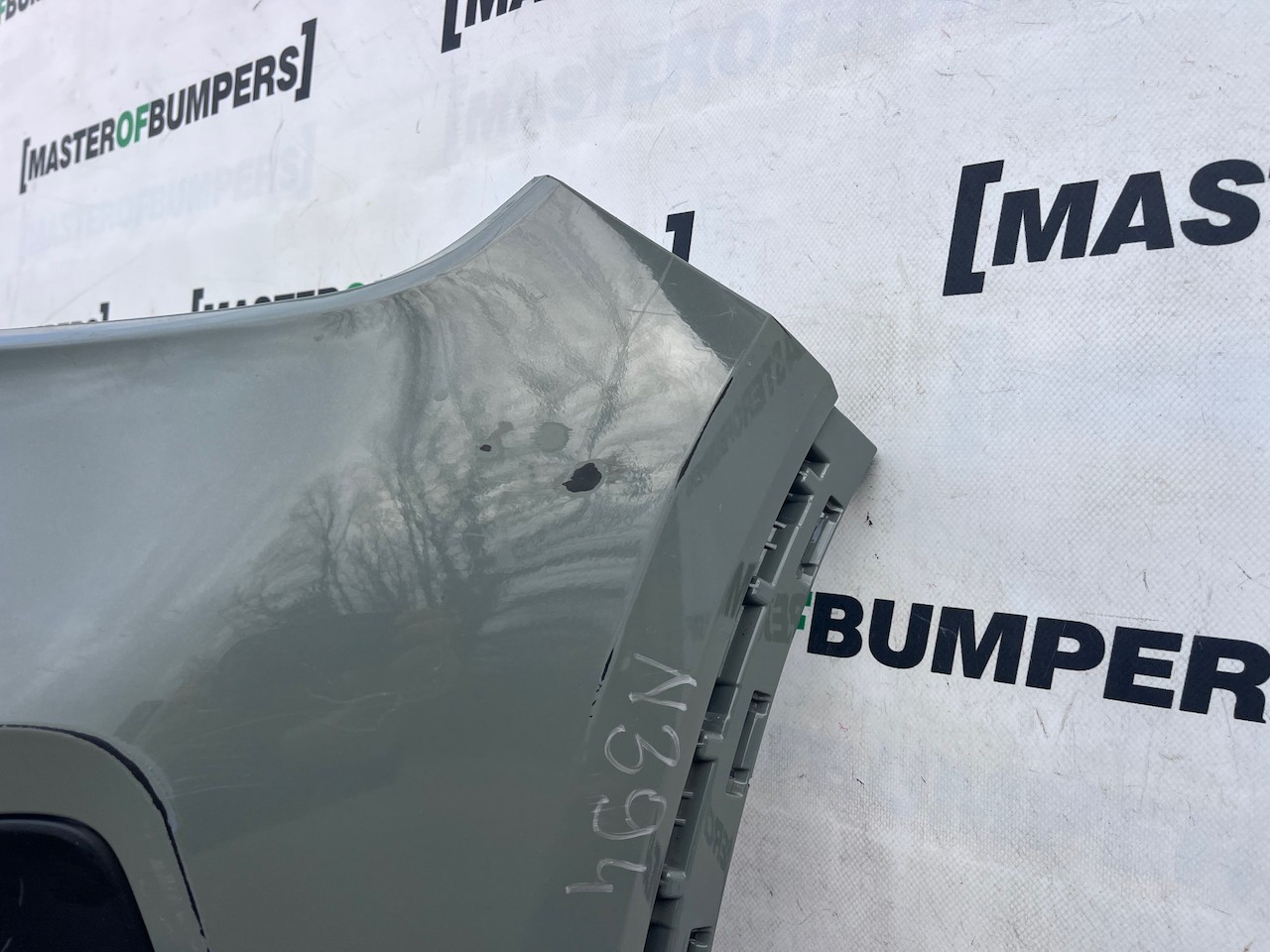 Volvo Xc40 Ultimate Phev Hybrid Lift 2022-on Front Bumper 6 Pdc Genuine [n394]