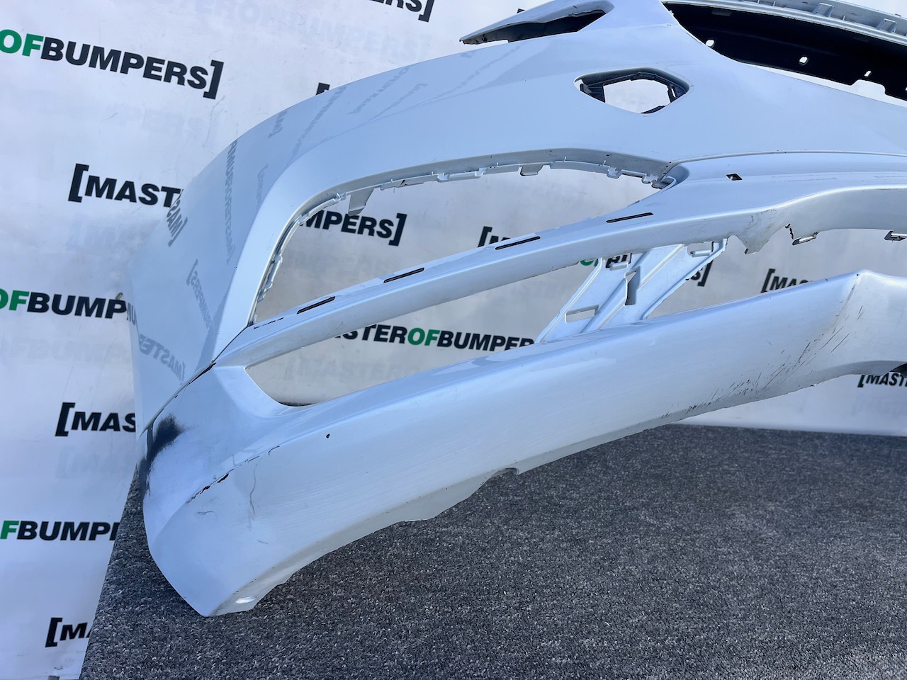 Volvo V90 S90 Inscription Saloon Estate 2016-2020 Front Bumper Genuine [n401]