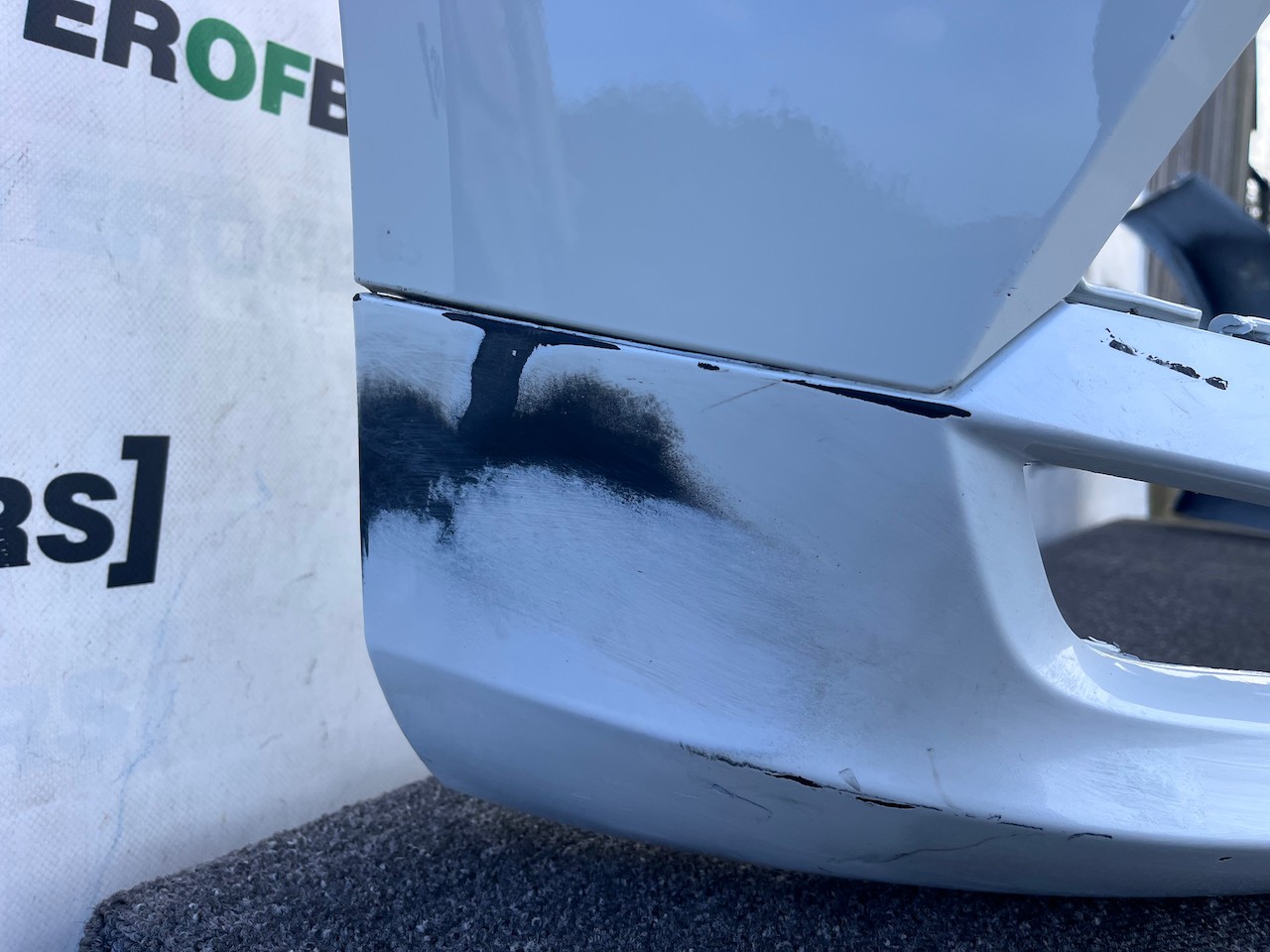 Volvo V90 S90 Inscription Saloon Estate 2016-2020 Front Bumper Genuine [n401]