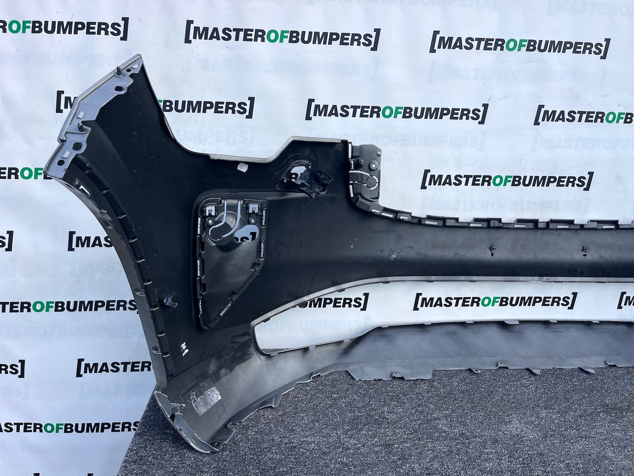 Volvo Xc90 T8 Phev Hybrid 2025-2027 Front Bumper 6 Pdc Jets Genuine [n402]