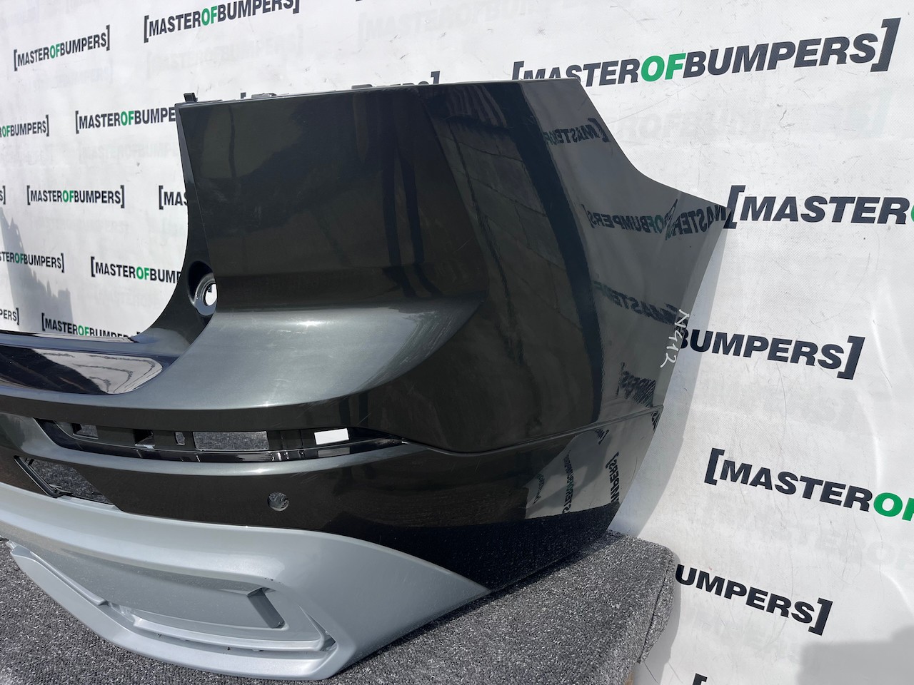 Volvo Xc60 R Design Suv Lift 2021-2025 Rear Bumper 4 Pdc Genuine [n412]