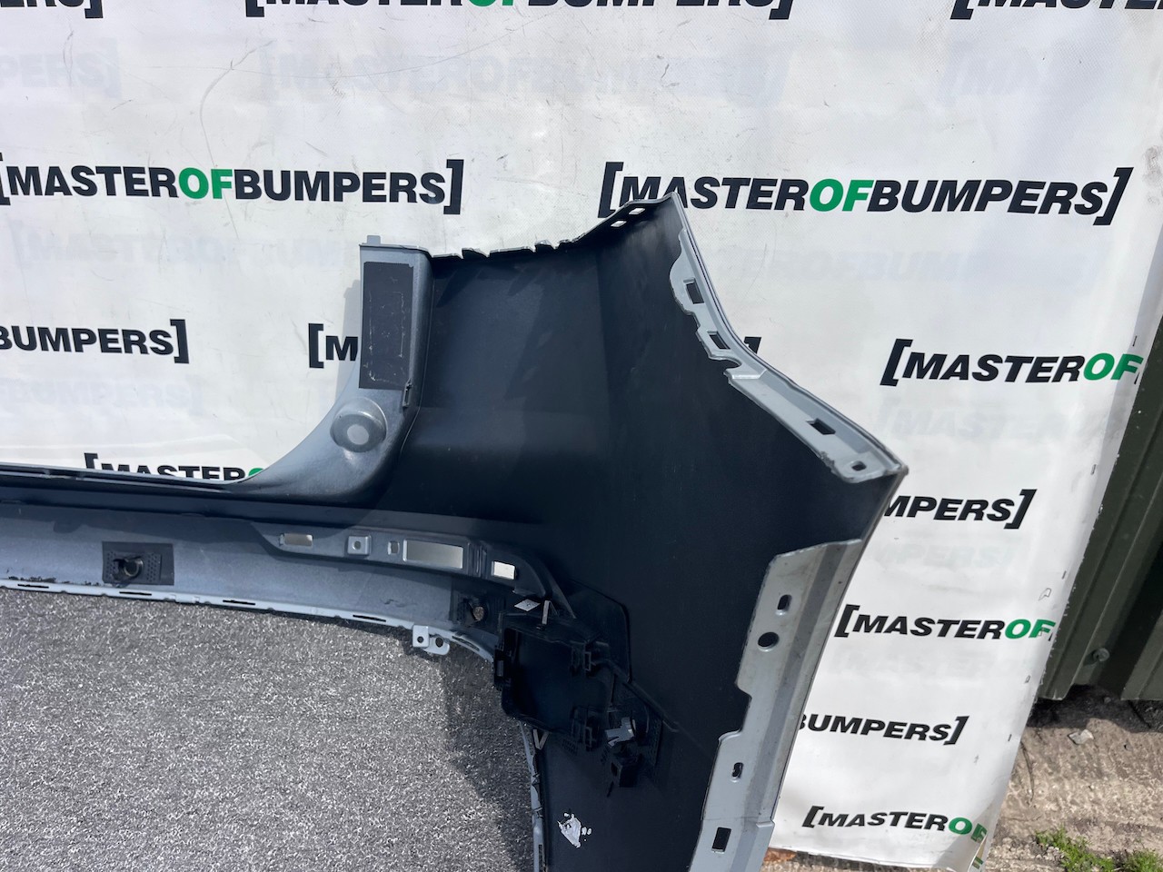 Volvo Xc60 R Design Suv Lift 2021-2025 Rear Bumper 6 Pdc Genuine [n422]