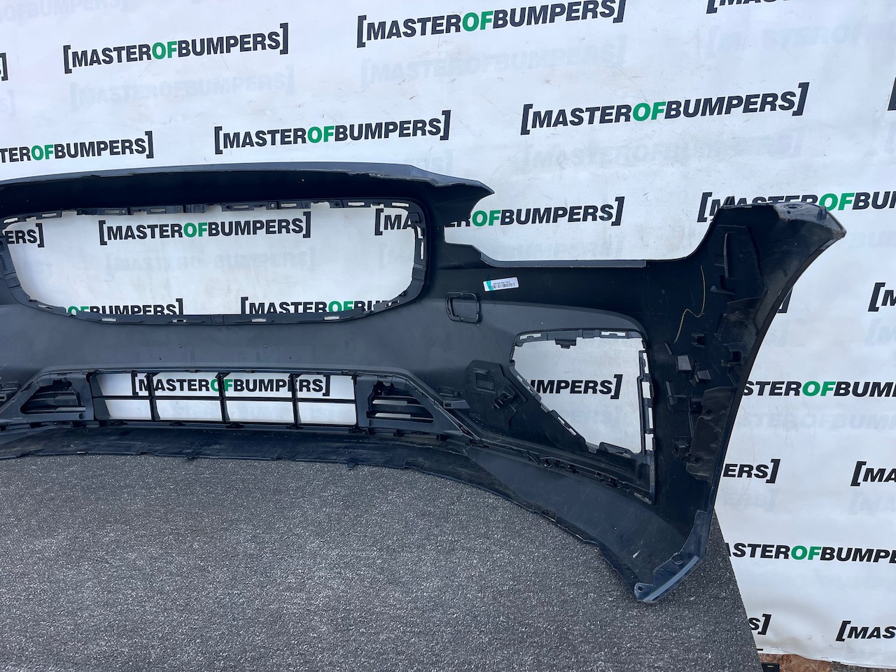 Volvo V60 S60 R Design Saloon Estate 2018-2022 Front Bumper 4 Pdc Genuine [n430]