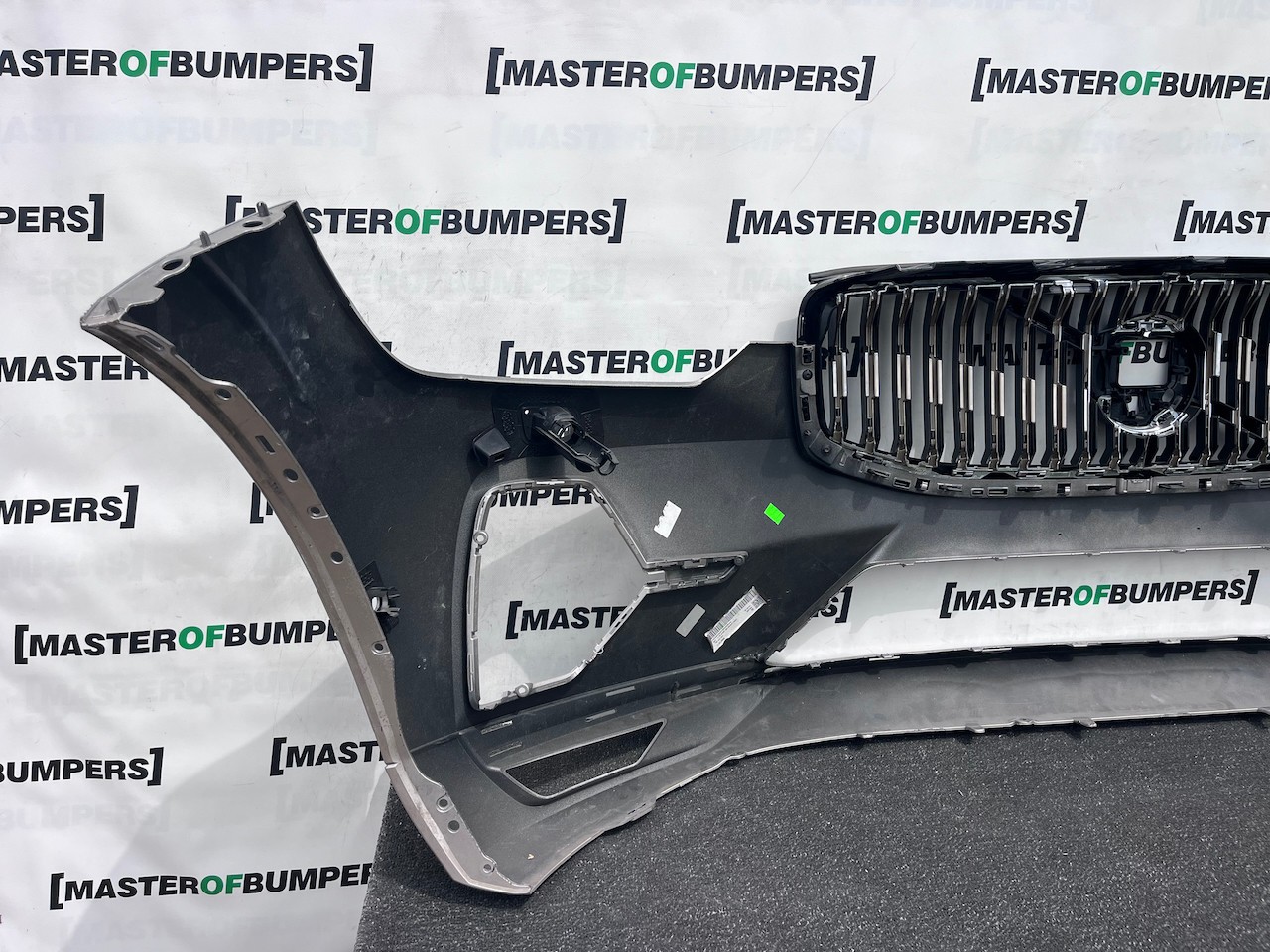 Volvo Xc60 Inscription Suv Lift 2021-2024 Front Bumper 6 Pdc Genuine [n435]