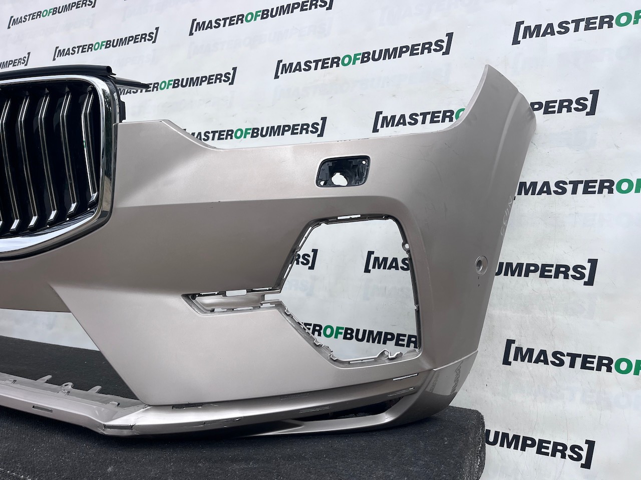 Volvo Xc60 Inscription Suv Lift 2021-2024 Front Bumper 6 Pdc Genuine [n435]