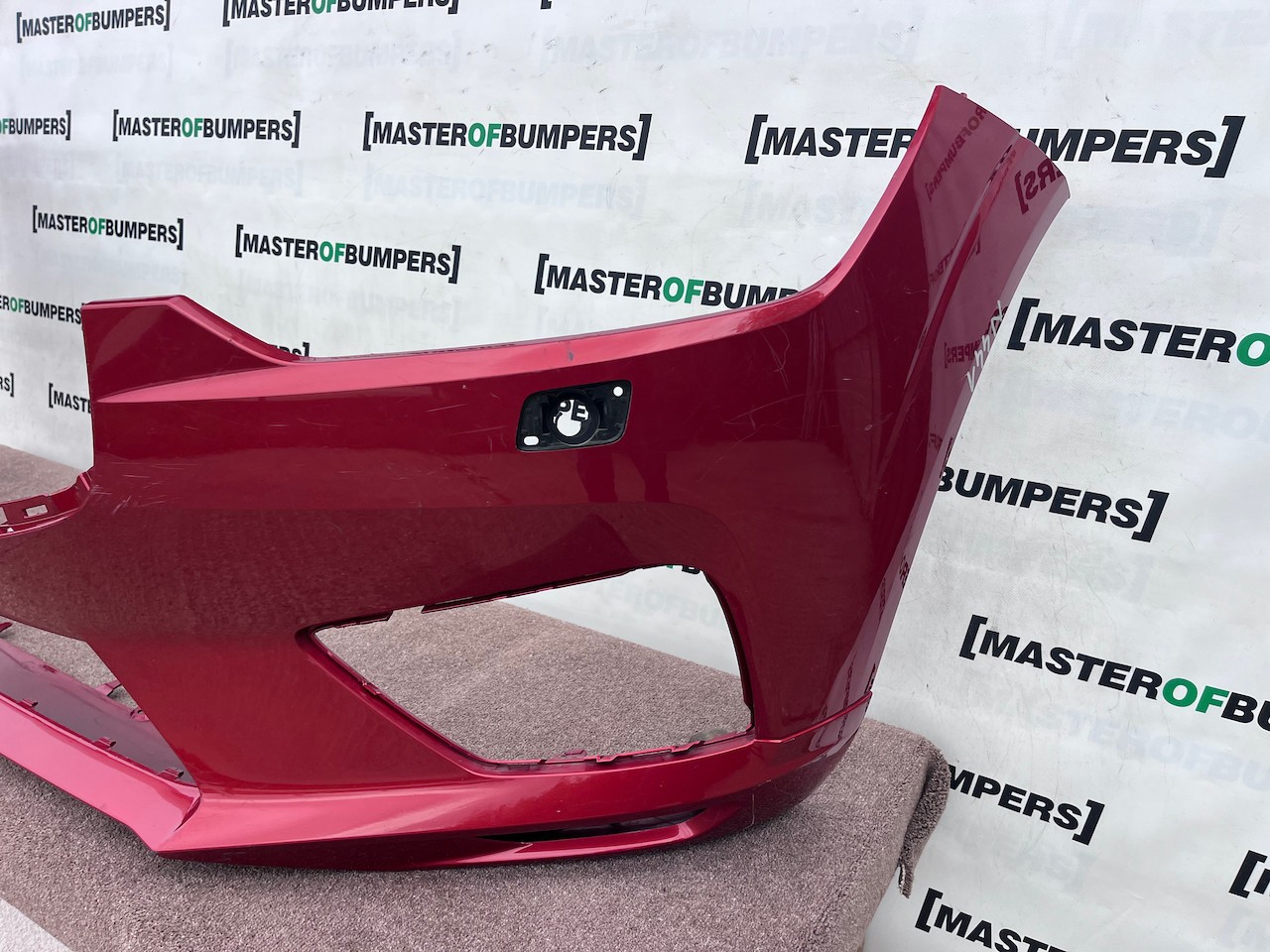 Volvo Xc60 R Design Suv 2017-2020 Front Bumper 4 Pdc + Jets Genuine [n441]