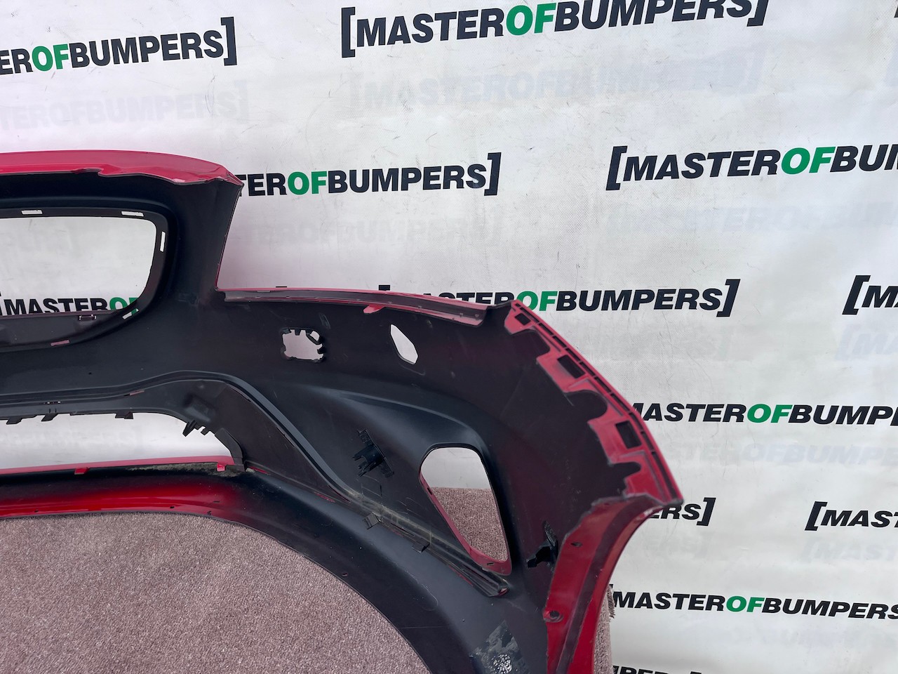 Volvo V40 R Design Hatchback 2012-2018 Front Bumper 4 Pdc Jets Genuine [n445]