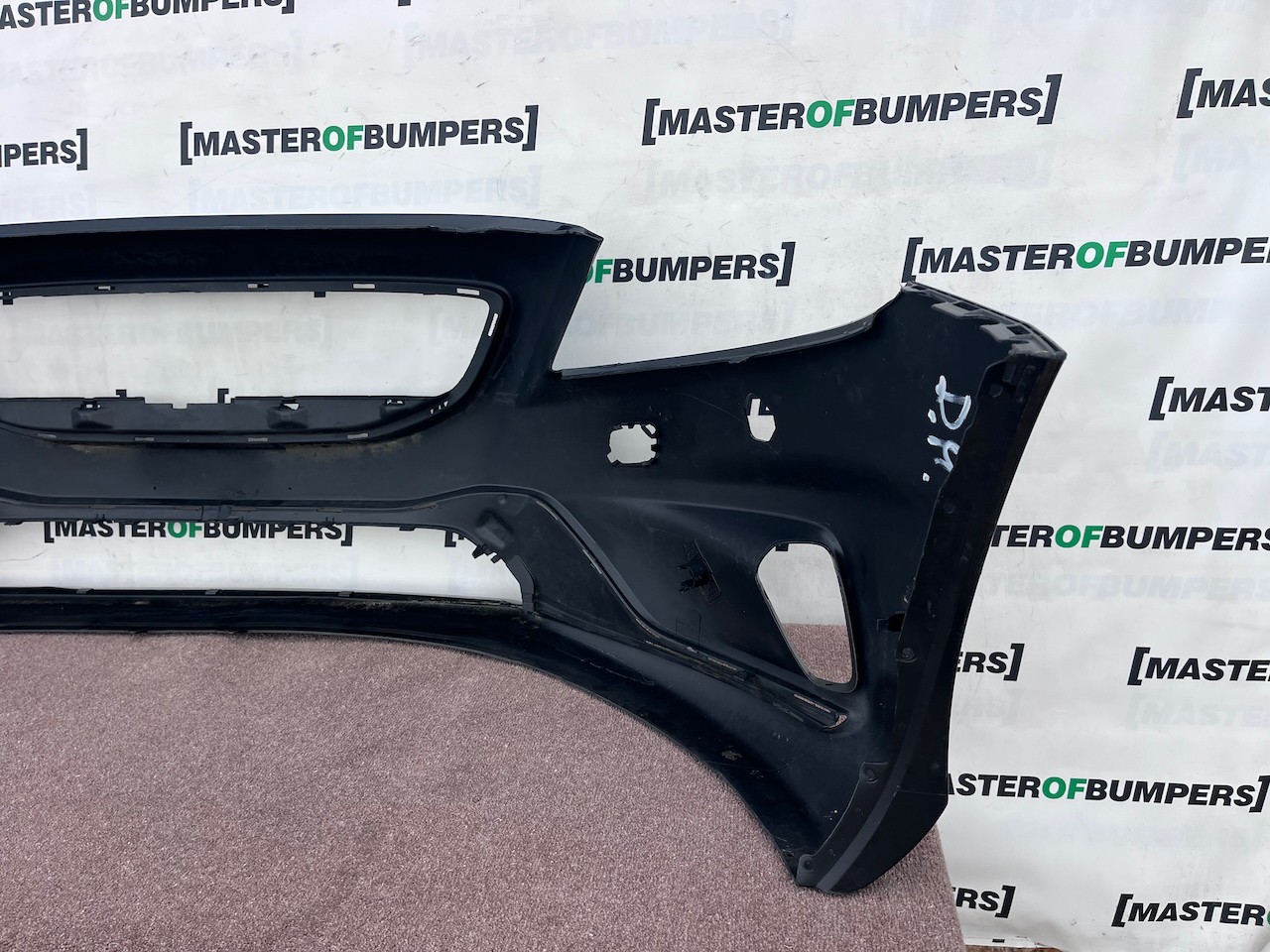 Volvo V40 R Design Hatchback 2012-2018 Front Bumper 4 Pdc Jets Genuine [n447]