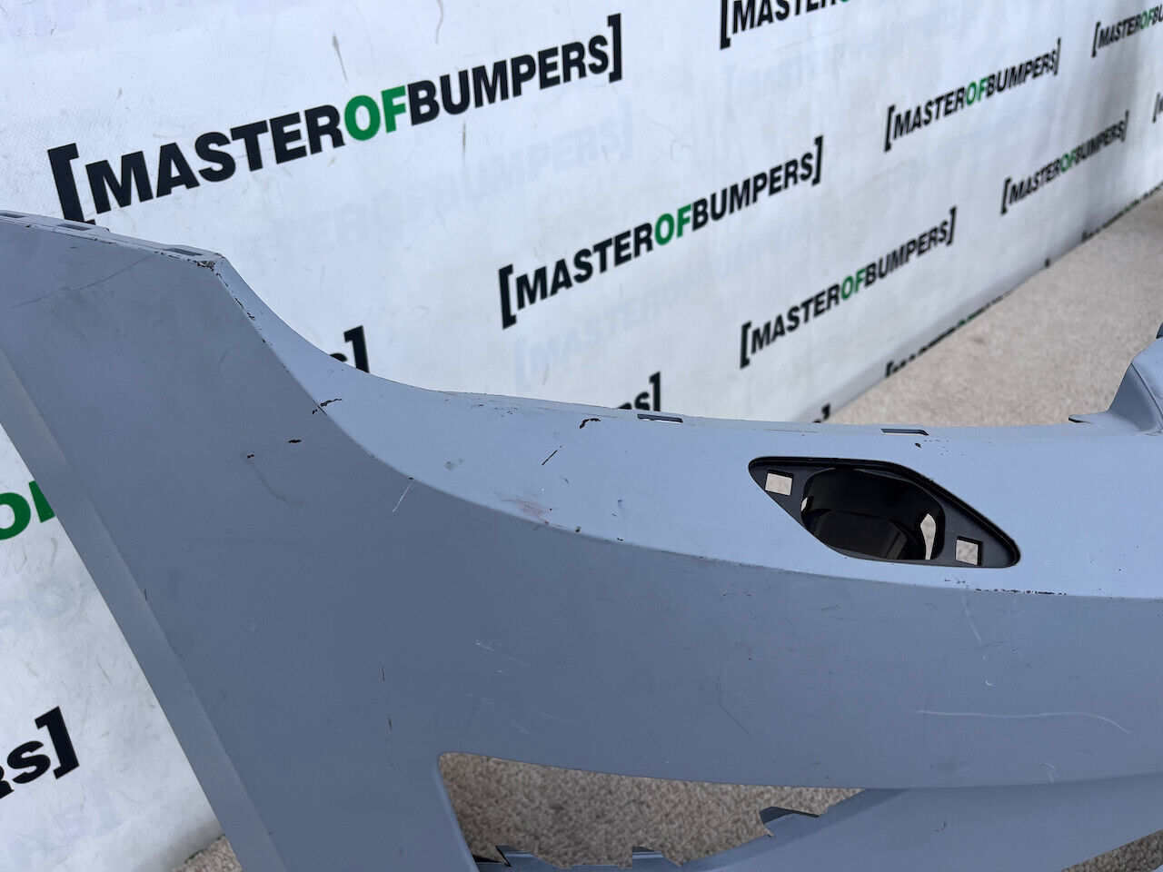 VW Golf Sportsvan Mk1 2015-2018 Front Bumper No Pdc + Jets Genuine [v661]