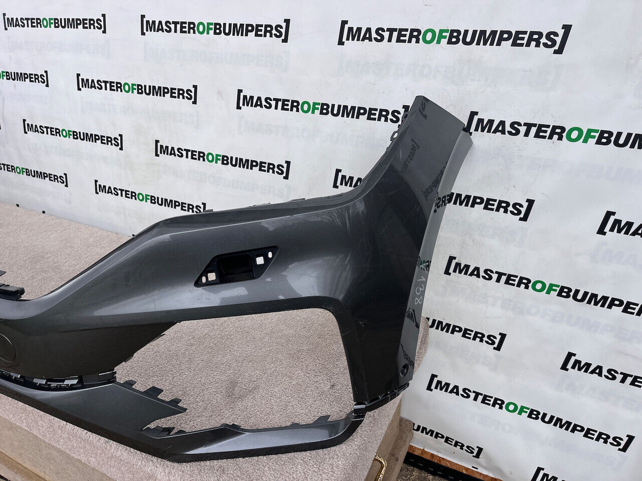 VW Touareg Sel Tdi V6 Mk3 2019-2023 Front Bumper 6 Pdc +jets Genuine [v138]